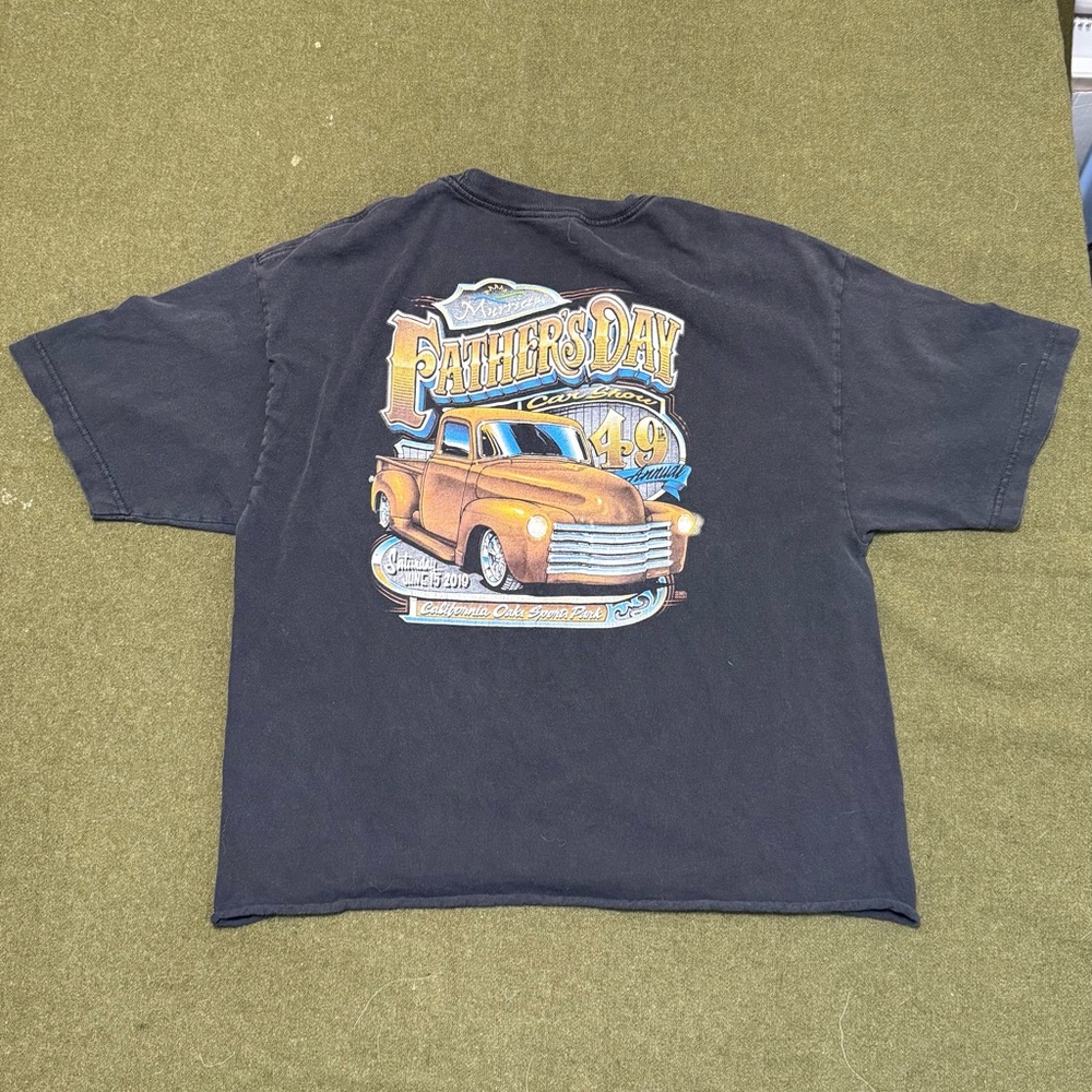 Men’s Black Faded Short Sleeve Classic Racing Car Show Tee Shirt Size M/S